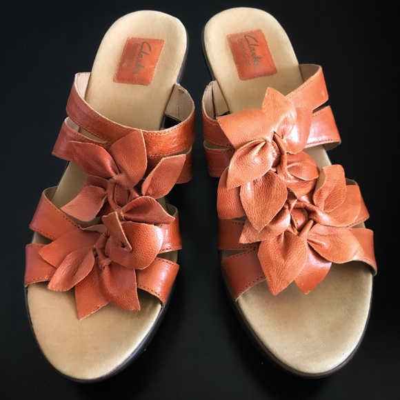 Clarks Shoes - CLARKS Bendable Orange Leather Flower Wedge Sandal